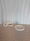 Grace Collection white scalloped tray with white and gold Ore e Confie plaque