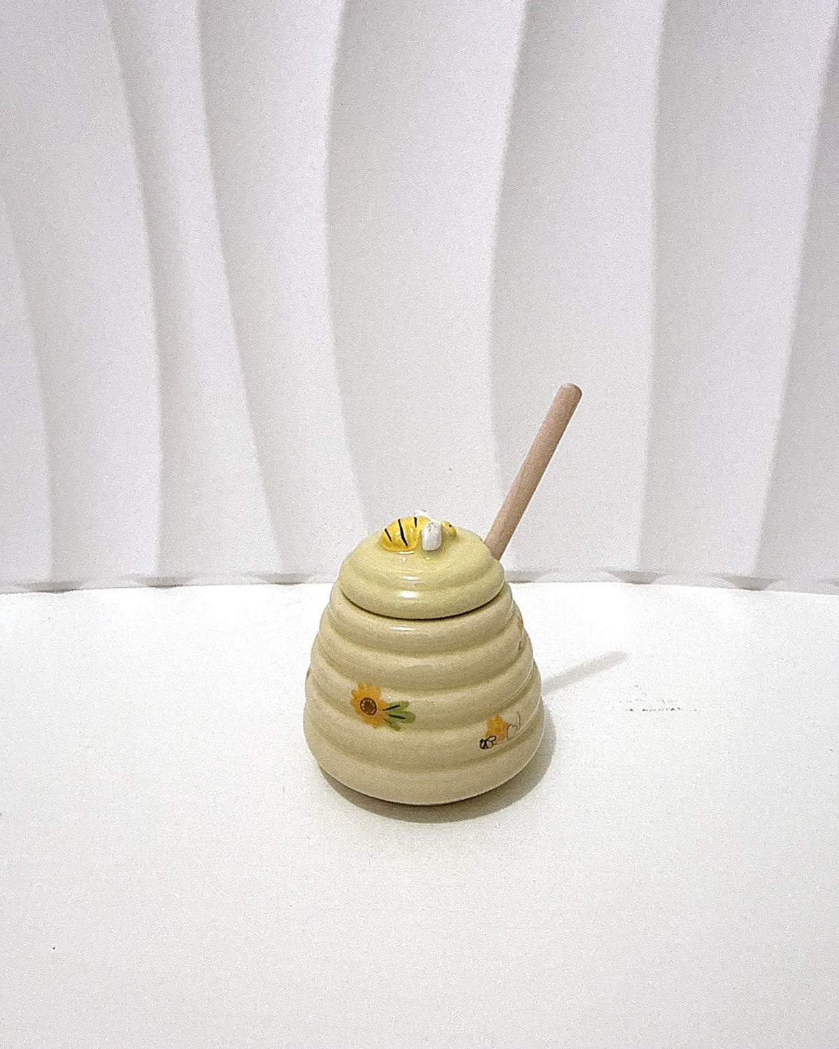 Ceramic beehive honey pot with bee lid and wooden dipper